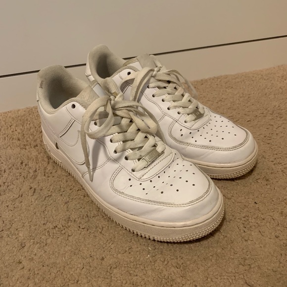 outfits to wear with all white air forces
